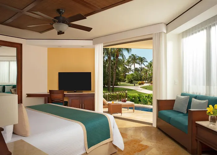 Resort Dreams Riviera Cancun &