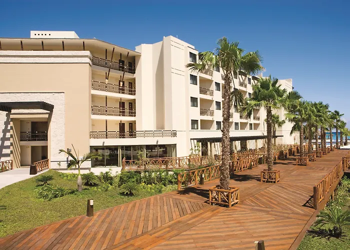 Resort Dreams Riviera Cancun &